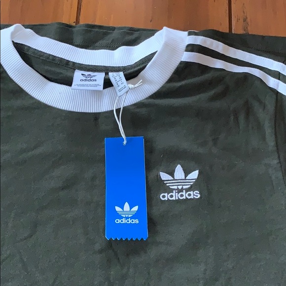 Adidas t shirt - Picture 3 of 6